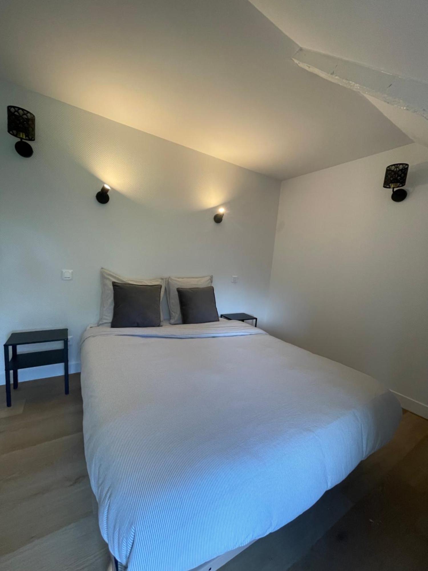 Au Pied Leve Otel Calorguen Oda fotoğraf
